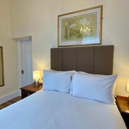 Vernon Guesthouse Eastbourne Dış mekan fotoğraf