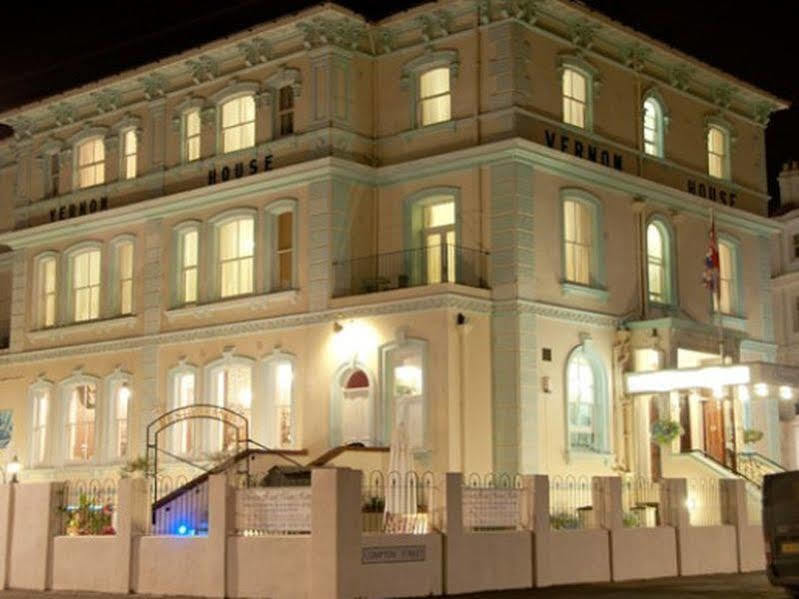 Vernon Guesthouse Eastbourne Dış mekan fotoğraf